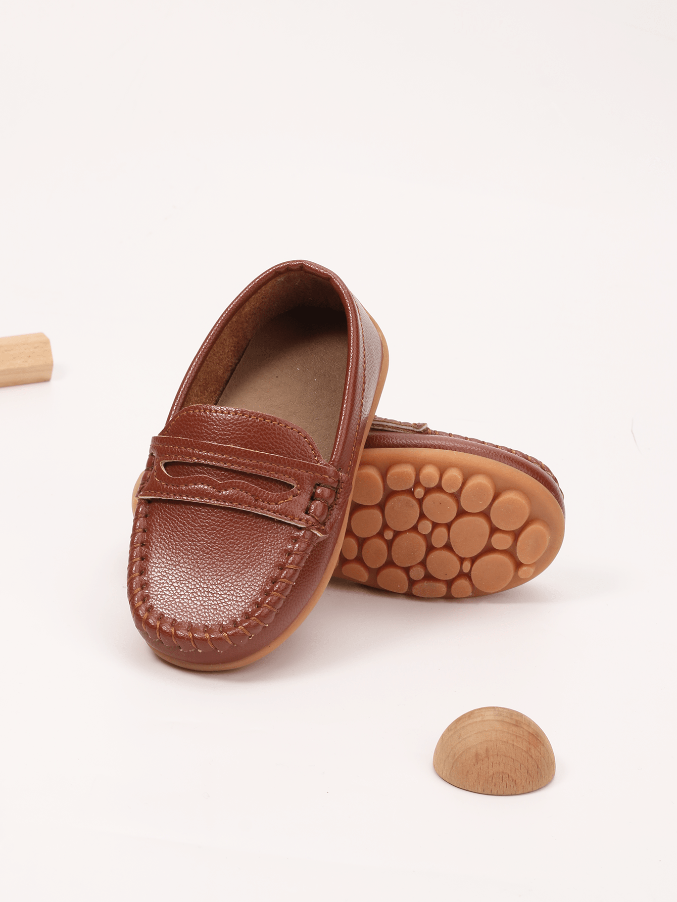 1 Pair Infant/Toddler PU Flat Shoes, Children Soft Bottom Sneakers, Retro Casual Shoes, Boys' One-Piece Loafers, Girls' Dress Leather Shoes, Suitable For Toddling, School, Outings