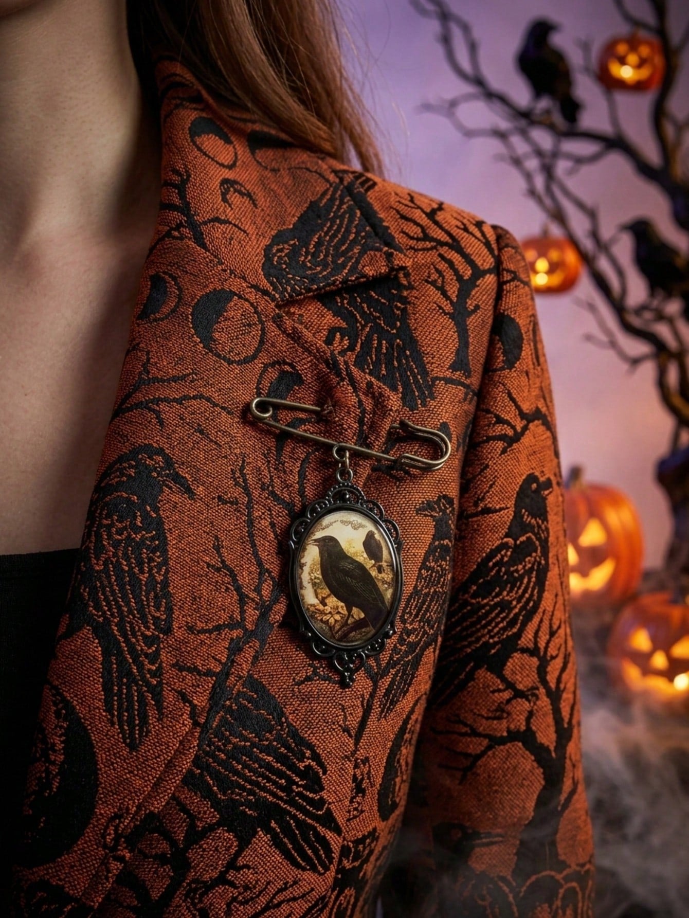 1pc Gothic Dark Style Vintage Fashion Crow Oil Painting Design Lace Brooch, Creative Pin, Collar Button, Suitable For Halloween Party And Gathering
