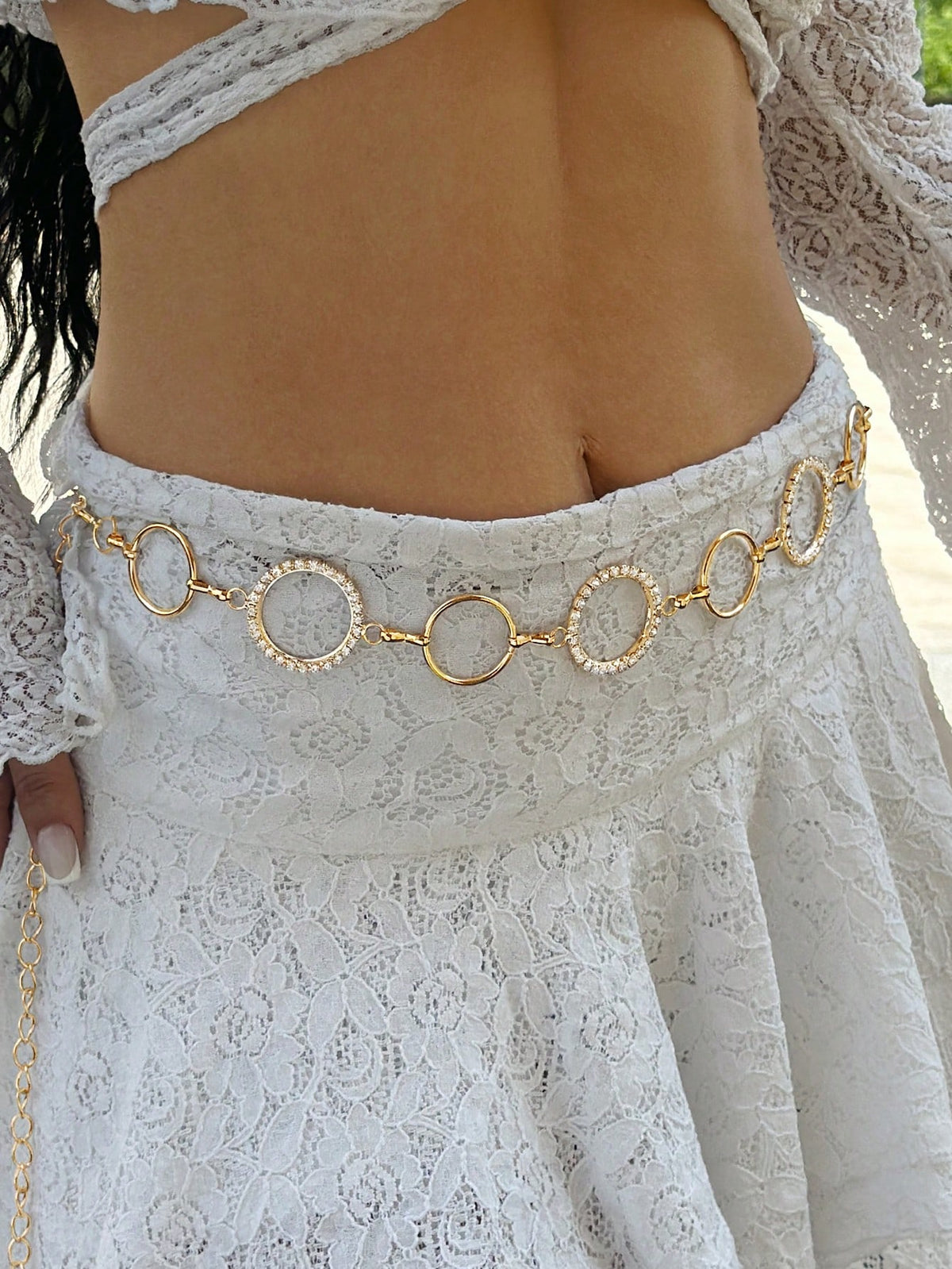 1pc Minimalist Geometric Circle Single-Layer Body Chain, Punk Metal Waist Chain For Women (Random Circle Quantity), Festival Style