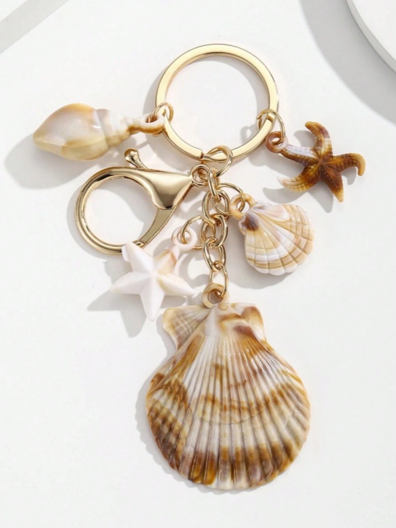 1pc Unisex Dual-Color Acrylic Seashell Keychain Cloud Small Conch Shell Starfish Pendant Summer Beach Series Gift For Friends Key Chain Charm