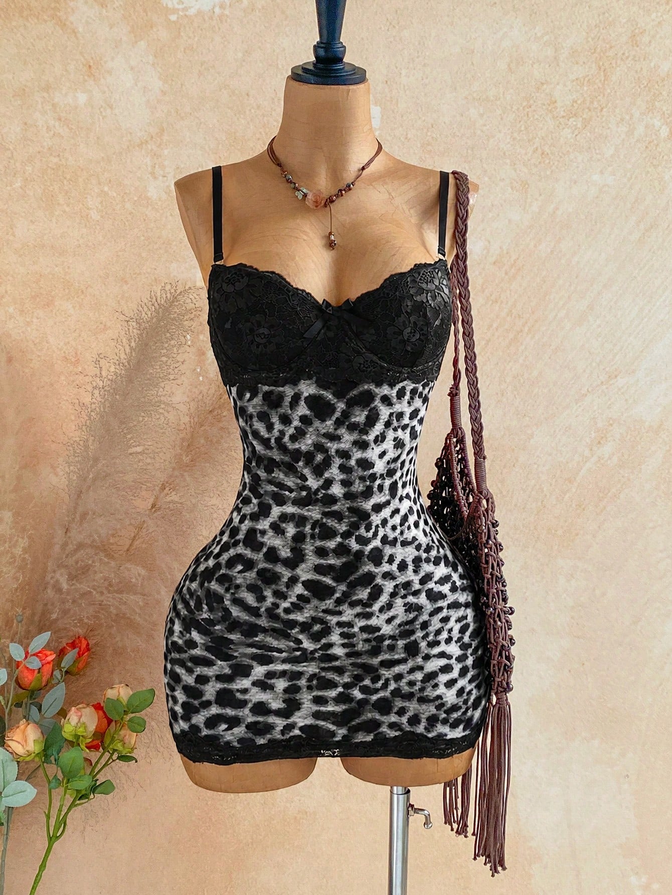 Soleia Vacation Lace Cup Detail Tropical Floral Mesh Bodycon Mini Dress For Dating Club Night Out Party Sexy Boho Summer Women Black And White Leopard Print