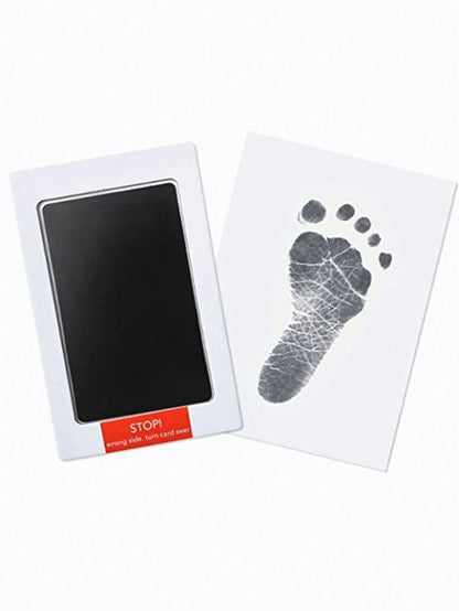0-6 Months Newborn Baby Non-Contact Ink Pad Baby Growth Handprint Footprint Inkpad, 1 Set Includes 1 No-Wash Ink Pad + 2 Sheets