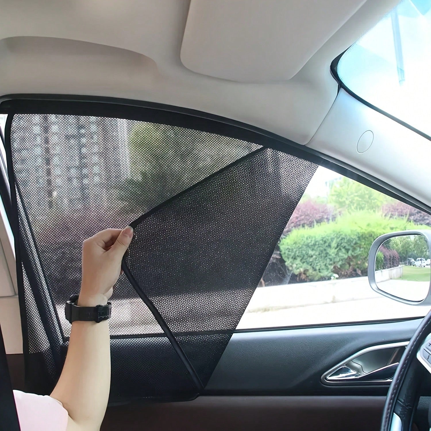 1/2pcs Portable Car Windshield Sunshade, Front And Rear Window Sun Curtains, Foldable For Easy Storage, Magnetic Adsorption For Stable Protection, Car Sun Protection Accessories, Effectively Blocks Su