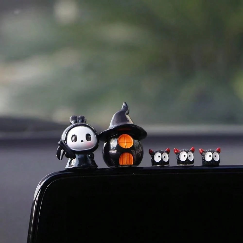 1/5pcs Cute Ghost Car Ornament, Halloween Demon Coal Shape, Car Dashboard Decor, Desktop Small Ornament, Fun Stress Relief Car Accessory, Holiday Gift