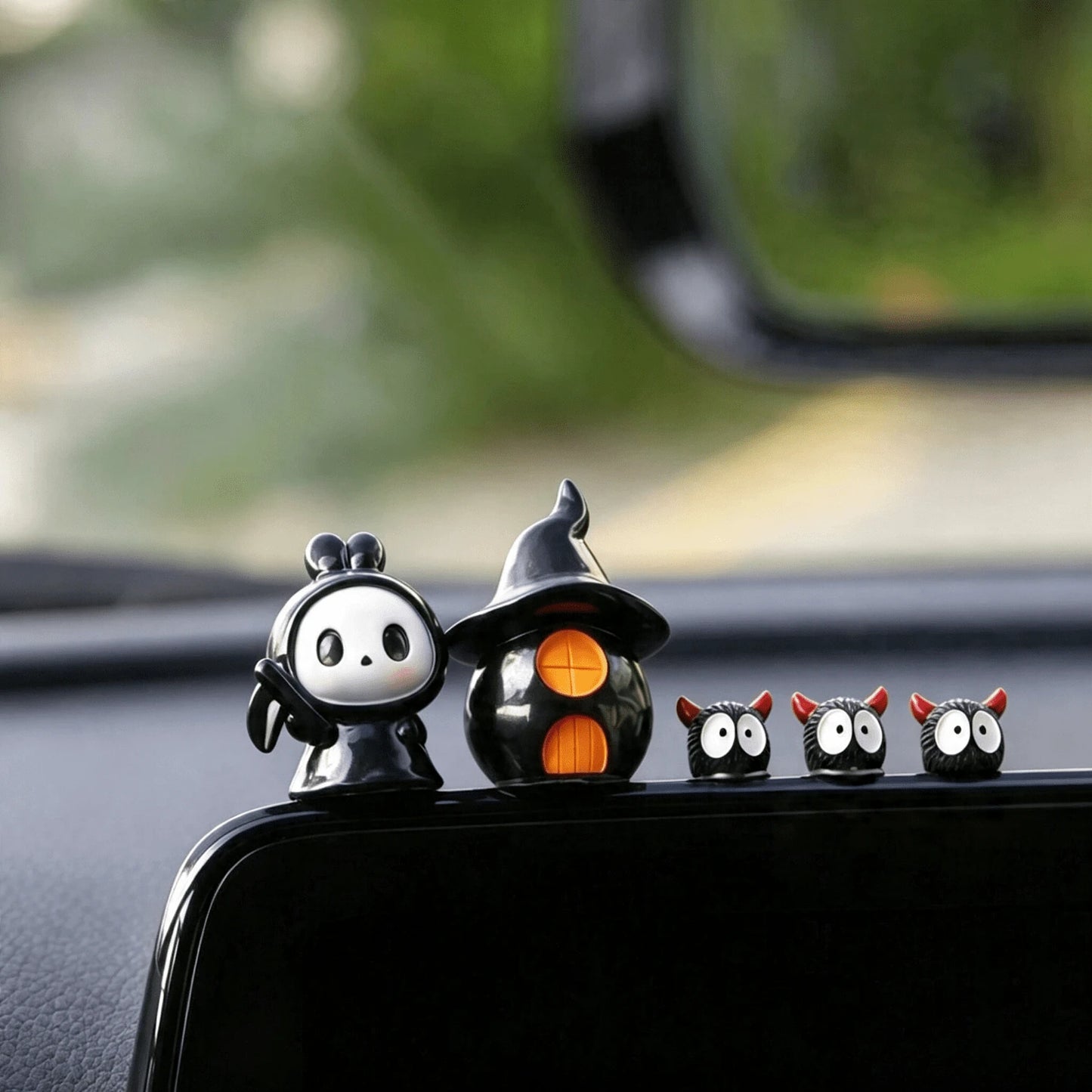 1/5pcs Cute Ghost Car Ornament, Halloween Demon Coal Shape, Car Dashboard Decor, Desktop Small Ornament, Fun Stress Relief Car Accessory, Holiday Gift