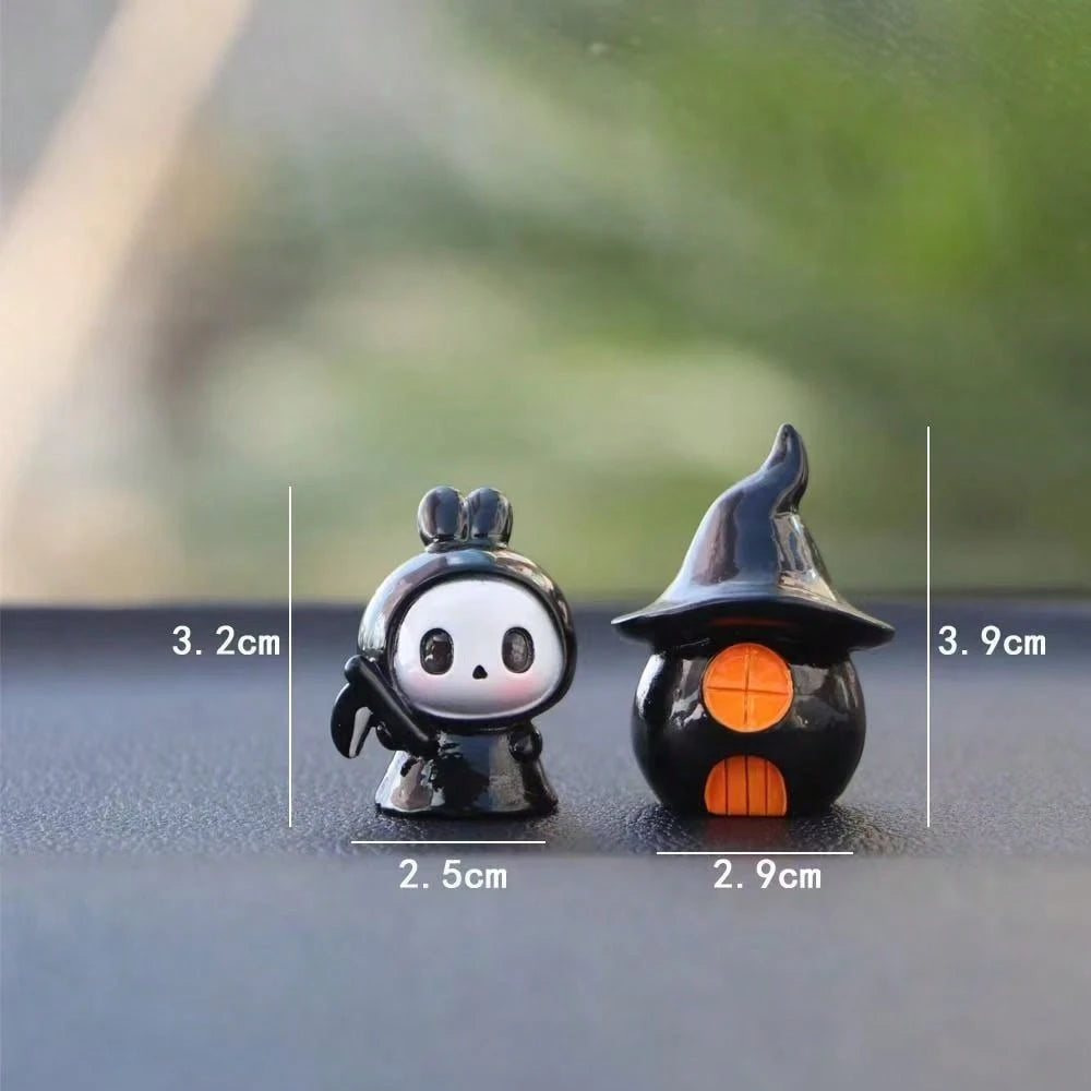 1/5pcs Cute Ghost Car Ornament, Halloween Demon Coal Shape, Car Dashboard Decor, Desktop Small Ornament, Fun Stress Relief Car Accessory, Holiday Gift