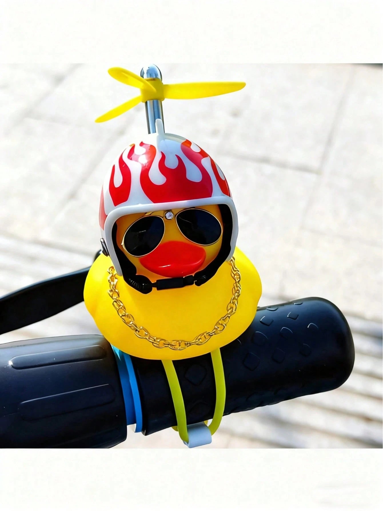 1-Pack Whimsical Rubber Duck Helmet Handlebar Accessory With Propeller And Glasses- Unique Street-Sport Bike Decoration- Fun And Quirky Gift Idea For Cyclists And Bike Enthusiasts