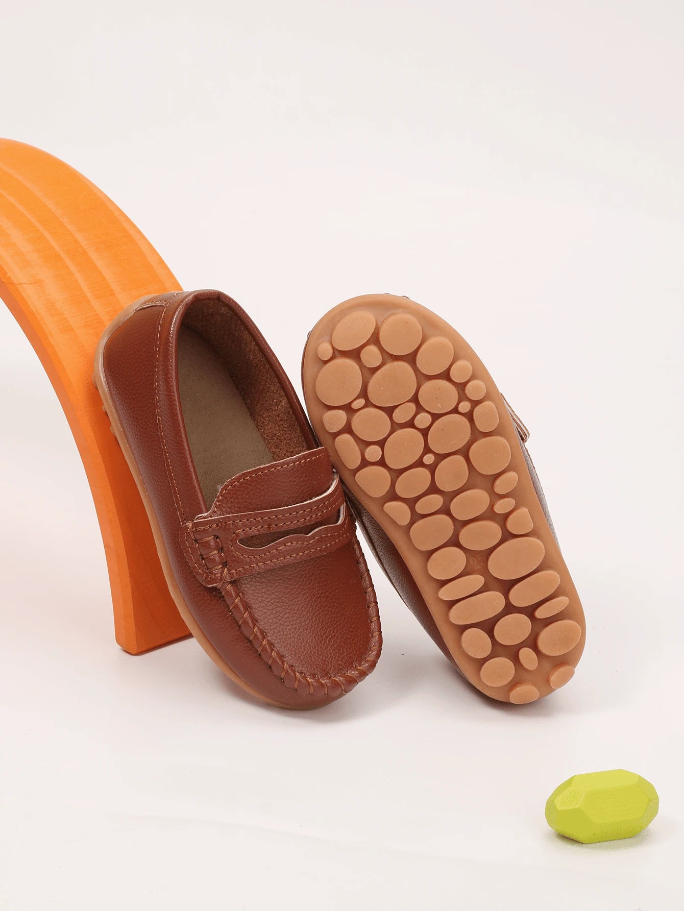 1 Pair Infant/Toddler PU Flat Shoes, Children Soft Bottom Sneakers, Retro Casual Shoes, Boys' One-Piece Loafers, Girls' Dress Leather Shoes, Suitable For Toddling, School, Outings