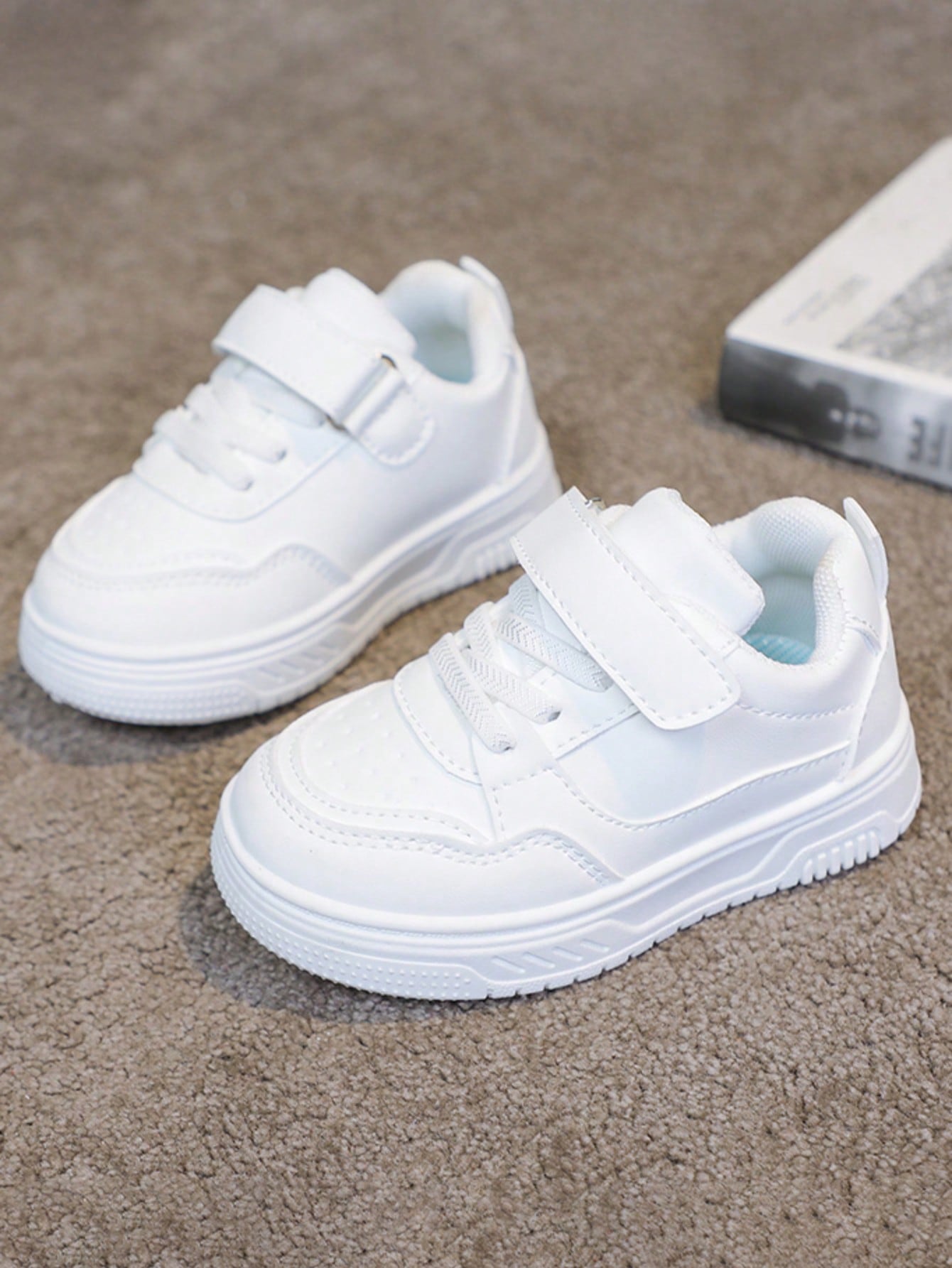1 Pair Non-Slip Flat Shoes, All-Season Breathable Lightweight Casual Sneakers, Daily Campus White Shoes, For Baby