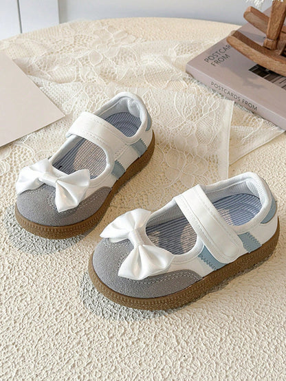 1 Pair Soft Princess Shoes, Bowknot Design Fresh And Sweet, Convenient Hook And Loop Closure. Soft Non-Slip Sole, Foot-Shaped Fit, Comfortable And Breathable, Versatile To Match Dresses, Cute And Well
