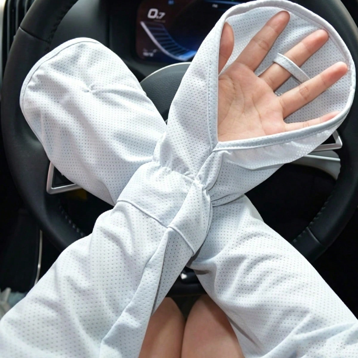 1 Pair Summer Sun Protection Ice Silk Sleeve Covers, Outdoor Cycling UV Protection Breathable Horseshoe Sleeve Covers