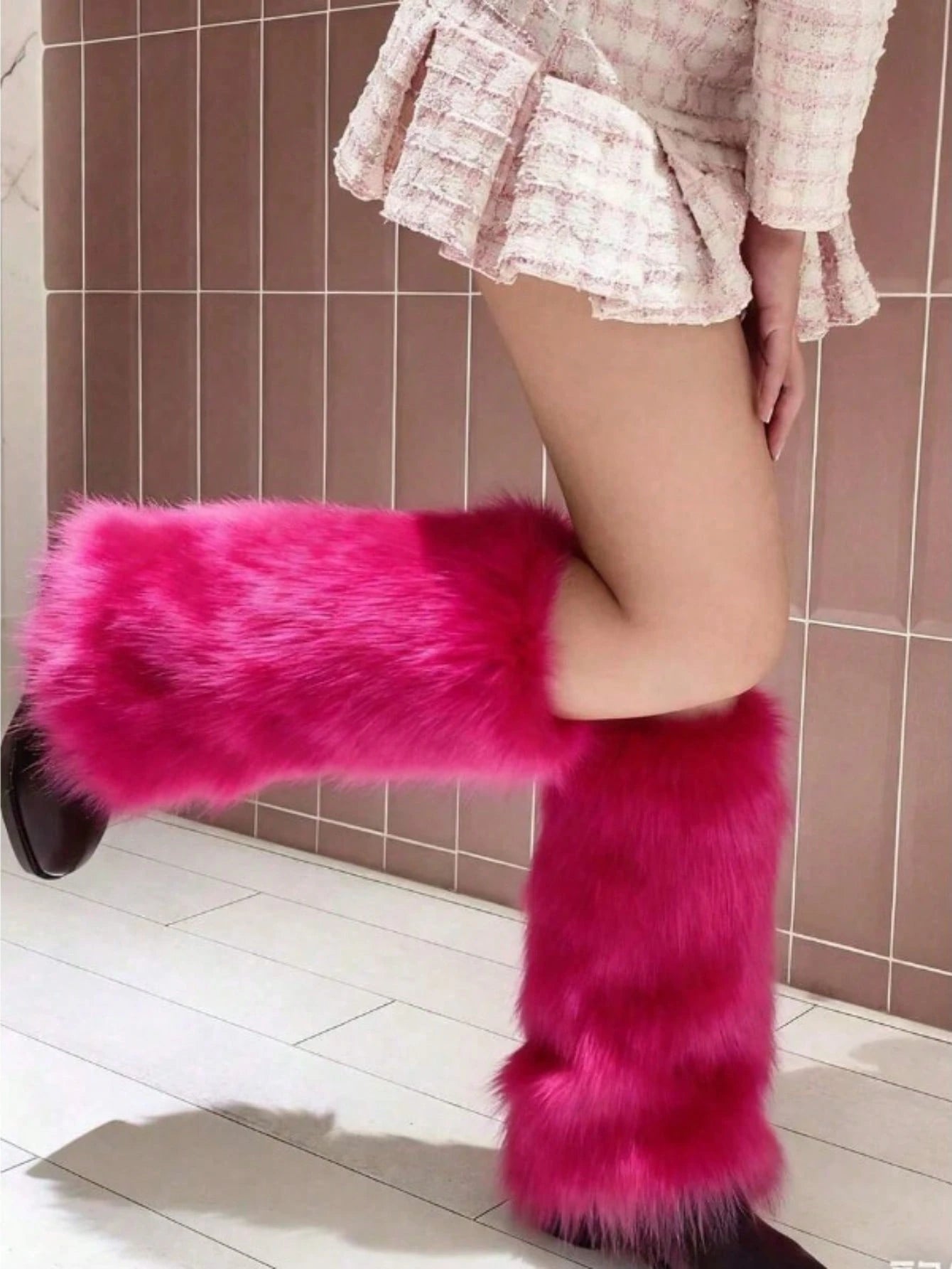 1 Pair Women's Plush Long Leg Warmers, Protective YK2 Warm Socks, Yellow/Green/Blue/Orange/Black/White/Red/Pink/Purple (9 Colors)