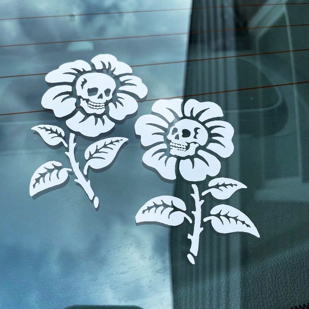 1 Pc Skull Flowers Vinyl Decal, Funny Alternative Floral Skeleton Stickers For Car Truck Window Rear Windshield, Cute Gothic Car Decor Accessories