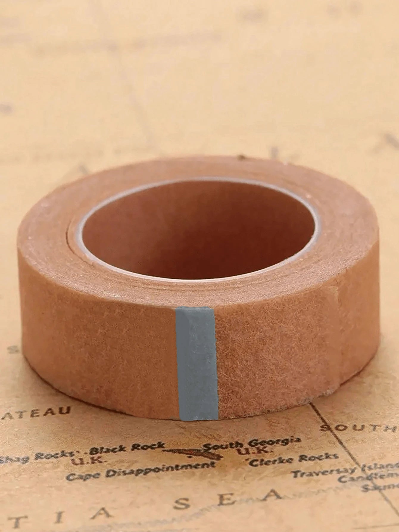 1 Roll Eyeshadow Tape, Natural Eyeliner Tape, Eye Makeup Auxiliary Tool, Eye Makeup Finish Patch,Makeup,Cheap,Room Decor,Vanity,Travel,Bedroom,Makeup Accessories,Eyelash Curler,Cheap,Stocking Stuffe