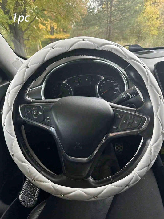 15-Inch Diamond Pattern Leather Shiny Universal Car Steering Wheel Cover- Black & White
