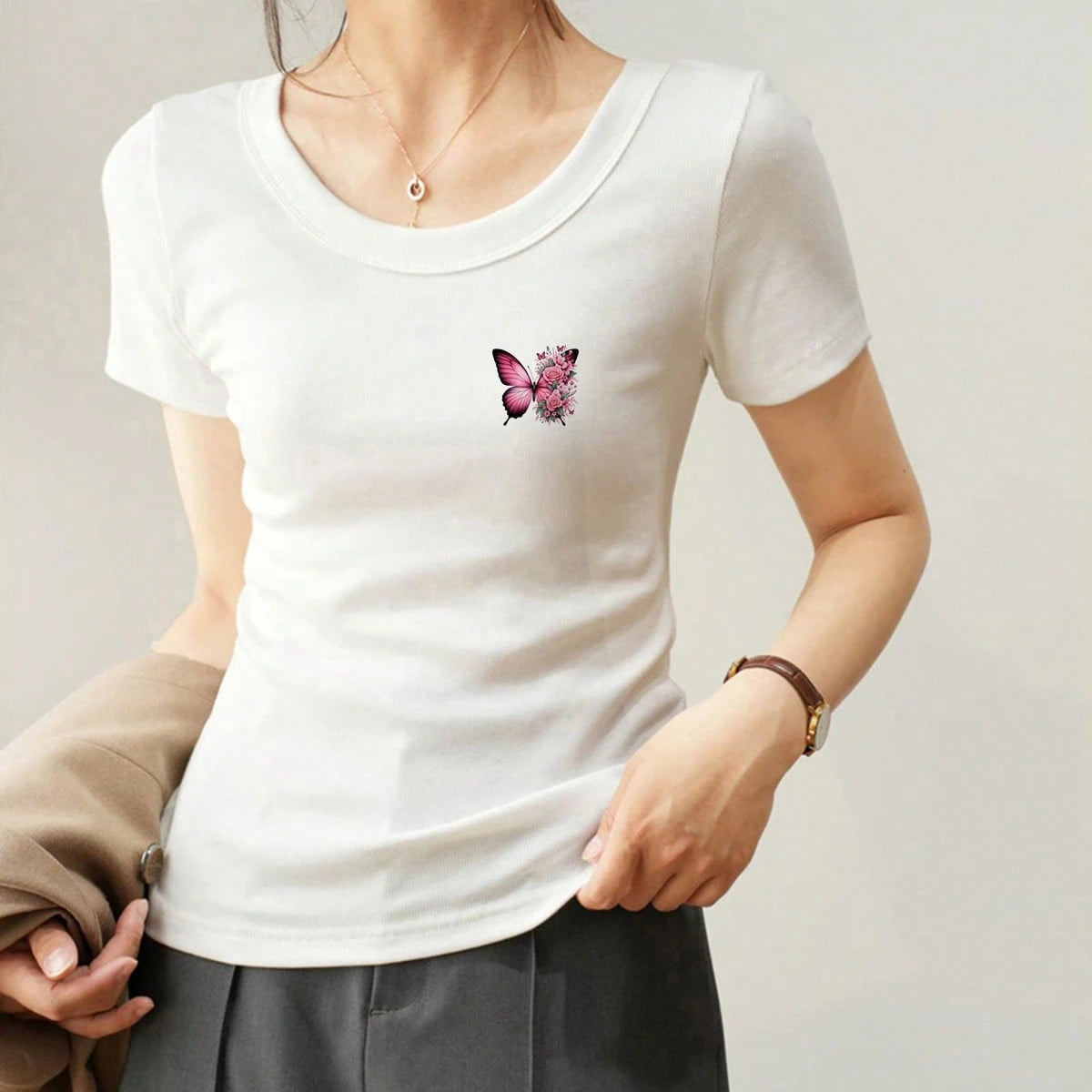 1pc/2pcs/3pcs Pink Butterfly & Floral Pattern Heat Transfer Stickers For DIY T-Shirts, Jeans, Pillows, Backpacks, Hats And Sofa Covers, Waterproof, Fade-Resistant, Durable, Washable Plastic Stickers