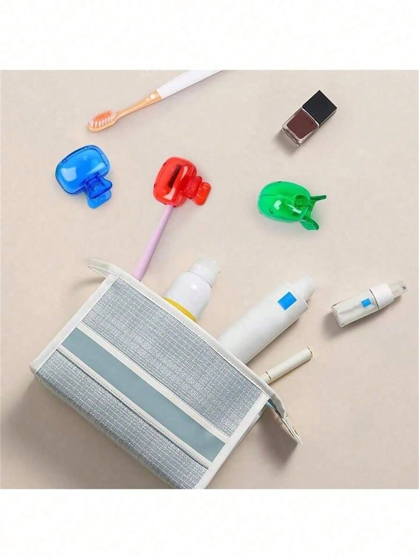 1pc/2pcs/5pcs Home Toothbrush Holder, Portable Travel Toothbrush Dust Cover Storage Box, Portable Toothbrush Head Protector Clip, Toothbrush Storage Clip Travel Essential Toothbrush Protective Case, H