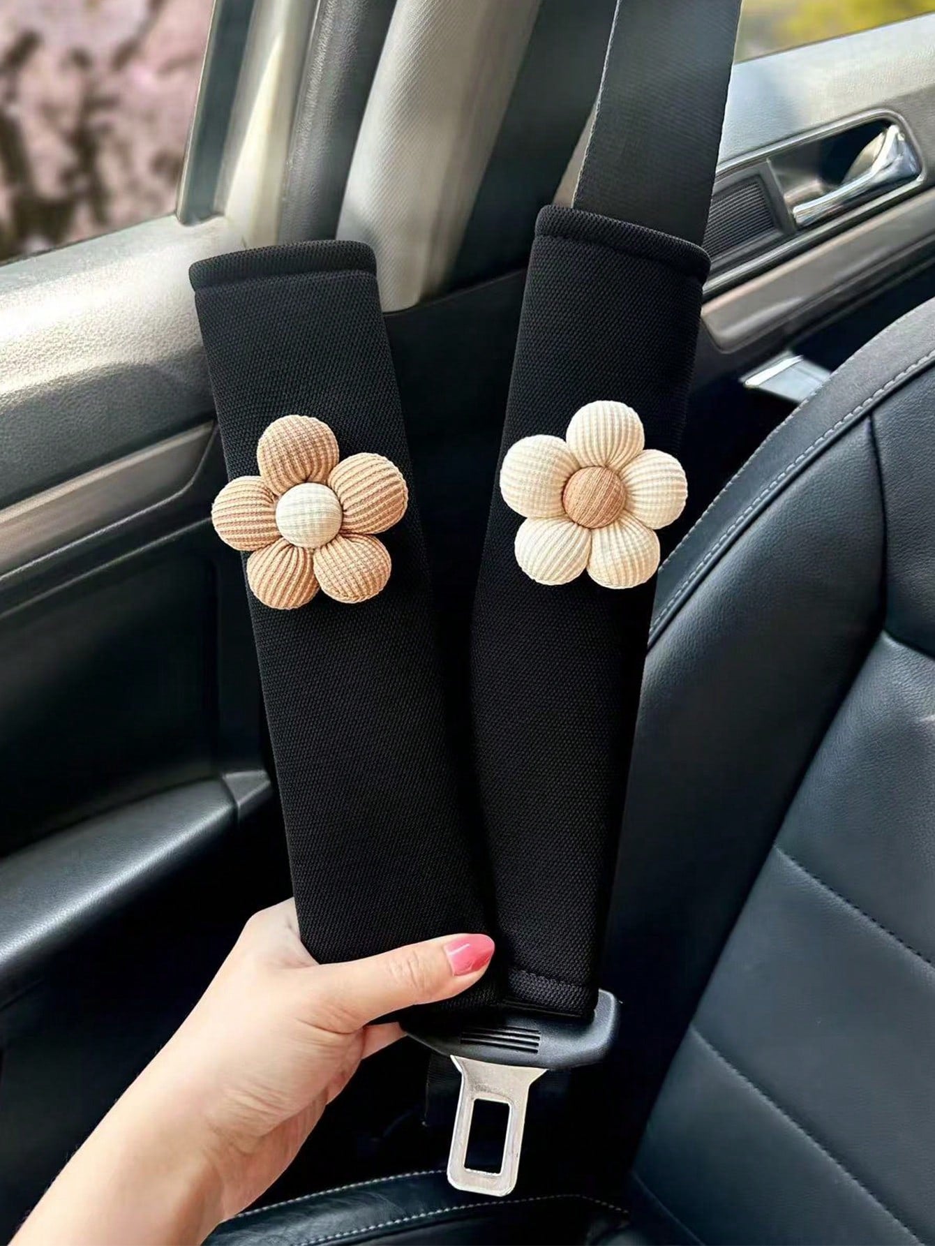1pc/2pcs Car Seat Belt Flower Shoulder Pad, Anti-Chafing Neck Protector Sleeve, All Season Universal