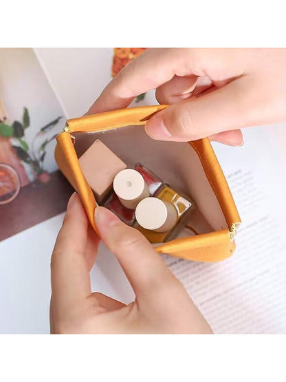 1pc Automatic Closing Clip Cosmetic Bag, Portable Mini Lipstick Bag, Small Makeup Bag, Charger & Earphone Organizer, Travel, Makeup Bags, Cosmetic Bag, Makeup Organiser, Makeup Pouch, Bag, Vanity, Mak