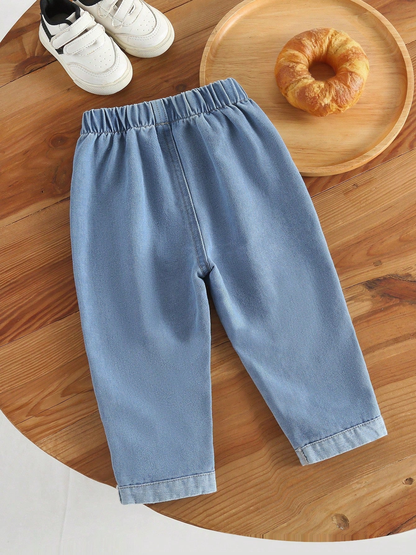 1pc Baby Boy Personalized Fashion Distressed Design Rolled Hem Denim Jeans, Casual Comfortable Minimalist Style, Thin Autumn Long Pants