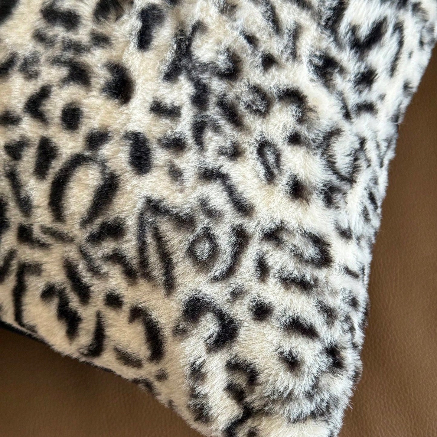 1pc Black & White Leopard Print Pillow Cover, Luxury Style Pillow Case Suitable For Bedroom, Sofa, Living Room, Great Gift