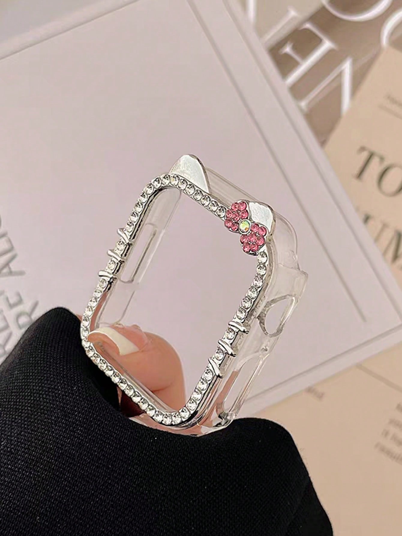 1pc Cartoon Cat Design Case With Sparkling Diamonds, Compatible With Apple Watch SE/8/7/6/5/4/3/2/1, 40/41/44/45mm, Shock-Proof/Shatter-Resistant, No Screen Protector, Sensitive Touch, No Delay, Women