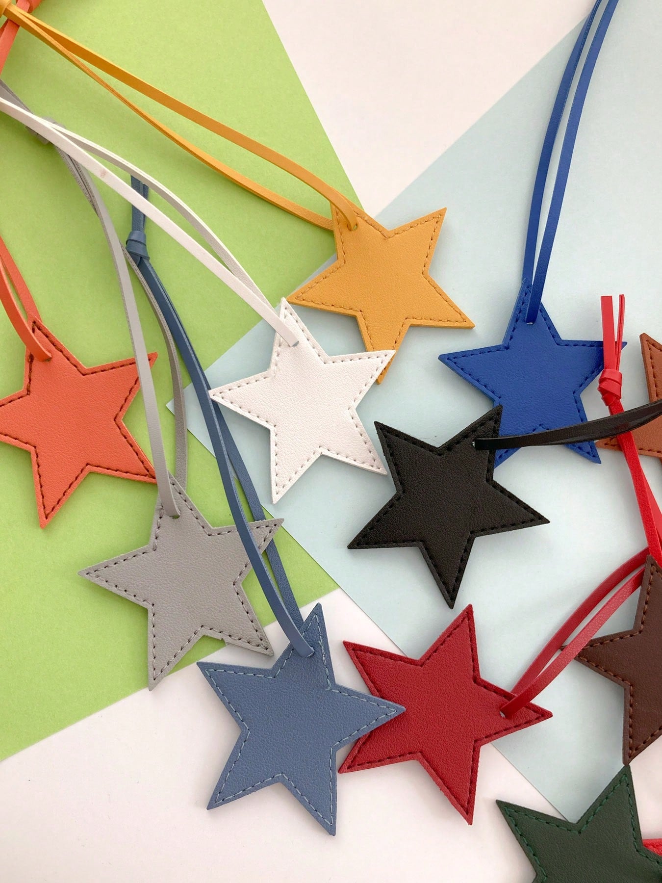 1pc Christmas Pentagram Pendant, PU Unisex Star Bag Charm, Star Hanging Decoration, Gift Keychain, Leather Strap