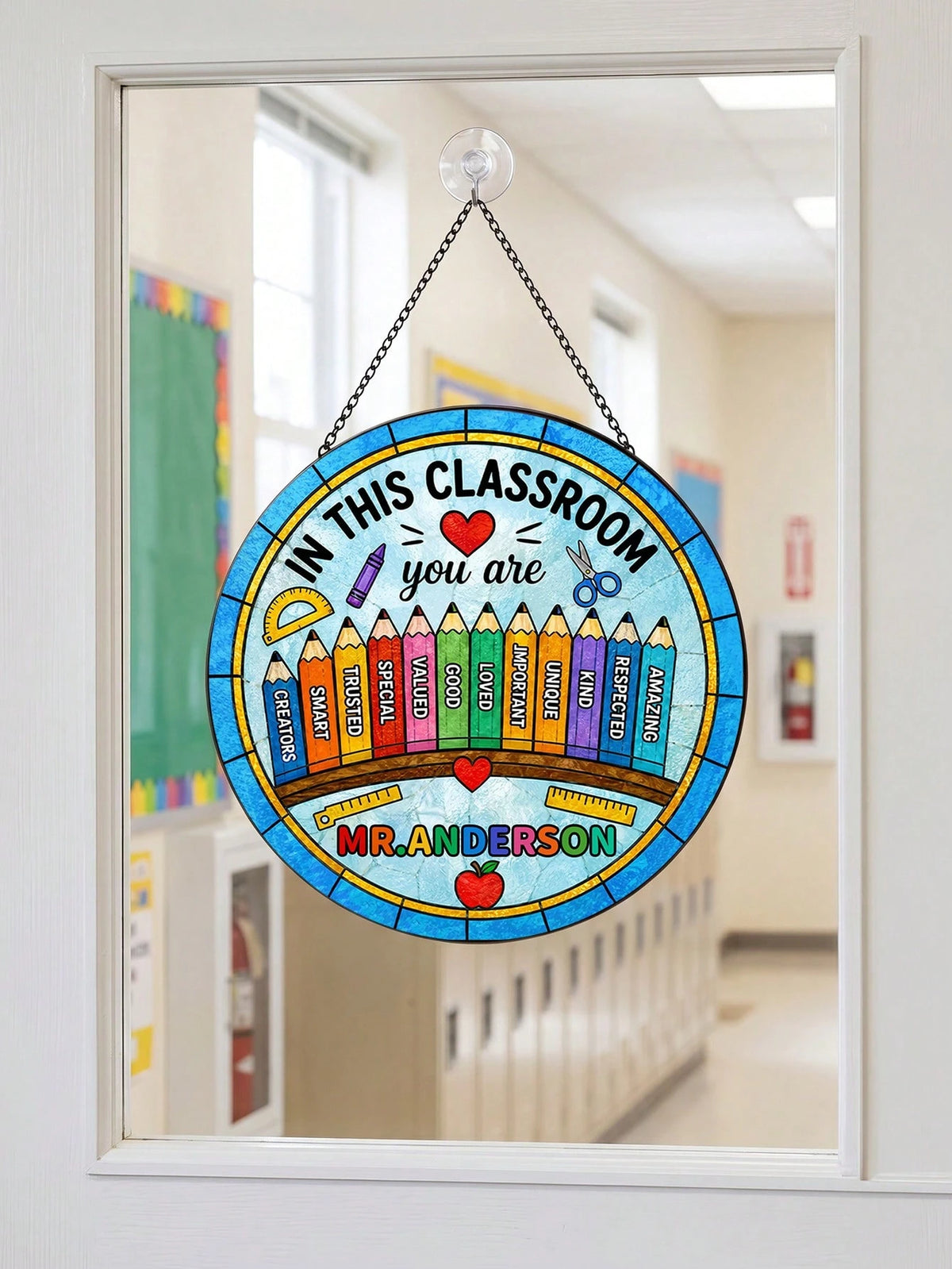 1pc Custom Teacher Stained Suncatcher, Personalized Classroom Decor, Teacher Appreciation Gift, End Of Year Present, Rainbow Crayon Border Stained Classroom Door Sign,Teacher Gift,New Teacher Welcome