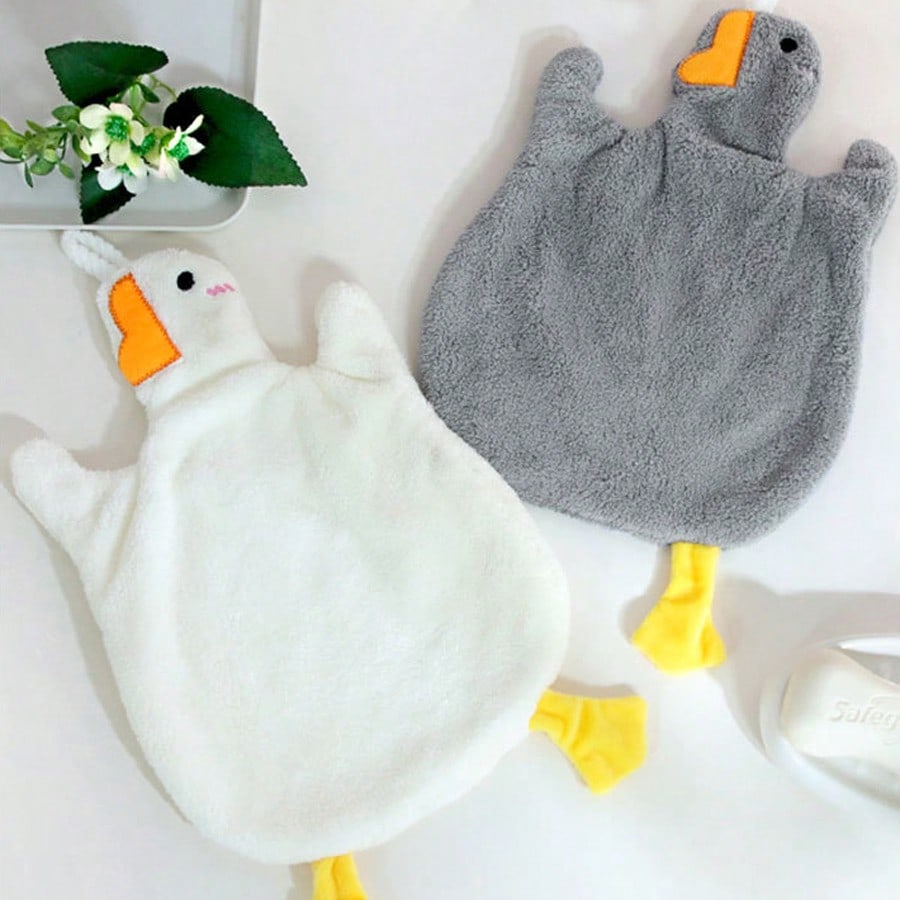 1pc Cute Goose Hand Towel, Double-Layer Coral Fleece Hanging Bathroom Kitchen Towel, Soft Absorbent Quick-Dry Bathroom Decor Back To School Dish Cloths Kitchen Towel
