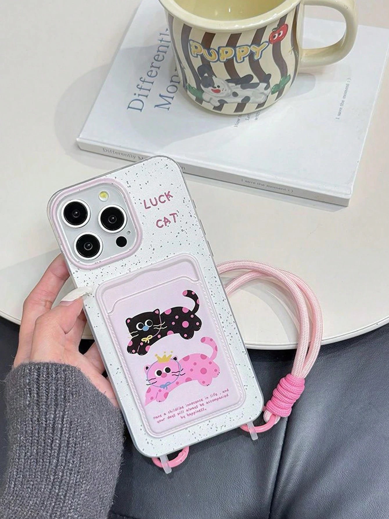 1pc Cute Spotted Cat Card Holder Phone Case With White Ink Splatter Background + Lanyard, Compatible With Apple 17Promax/X/XR/XS/11/12/13/14plus/15/16pro