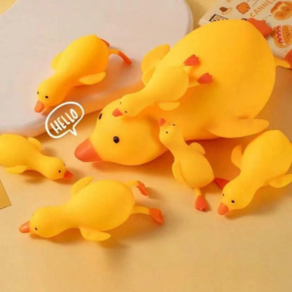 1pc Cute Yellow Duck Squeeze Doll, Soft Cartoon Animal Plush Doll, Classroom Reward, Birthday Party Small Gift For Boys And Girls, Novelty Sensory Game Gift