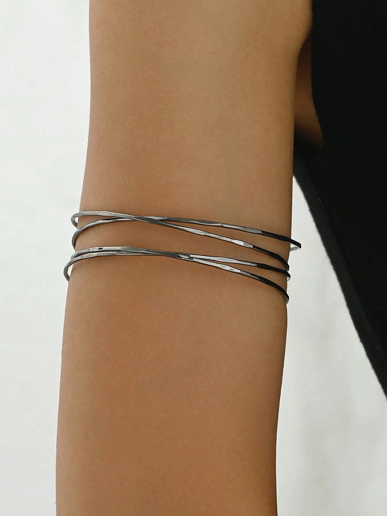 1pc Elegant Women Hollow Cross-Over Multilayer Arm Cuff, Adjustable Minimalist Luxury Bracelet Accessory,Summer,Jewellery,Festival,Classy