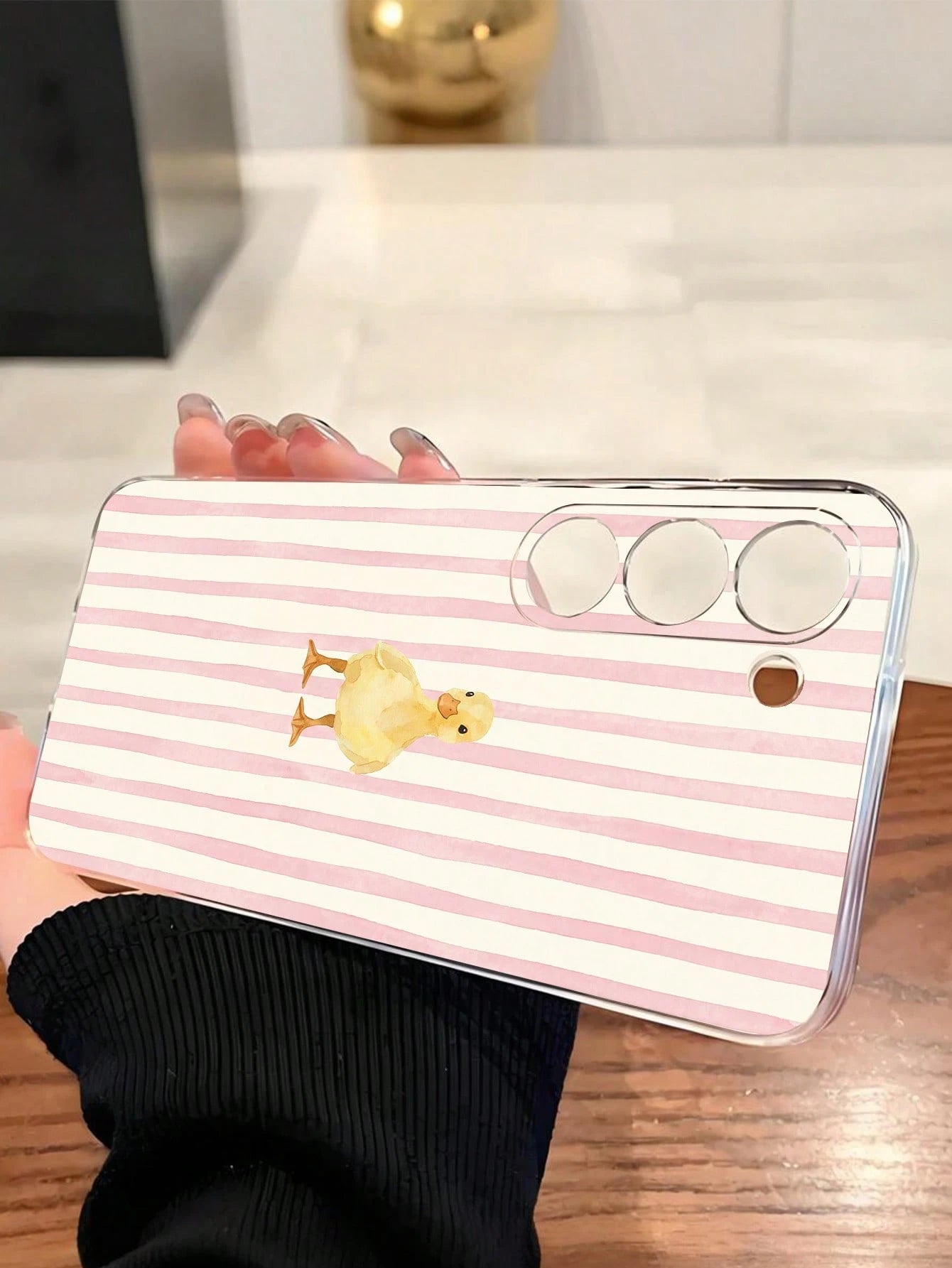 1pc Fashionable Striped Duck Transparent Soft Protective Case Compatible With Huawei, Honor, Galaxy A04e/12/A13/A14/A34/A50/A52/A53/A54/S21/S22/S23/S24/S25/S25Ultra/S25FE/S26/S26 PLUS/S26 ULTRA/S26 ED
