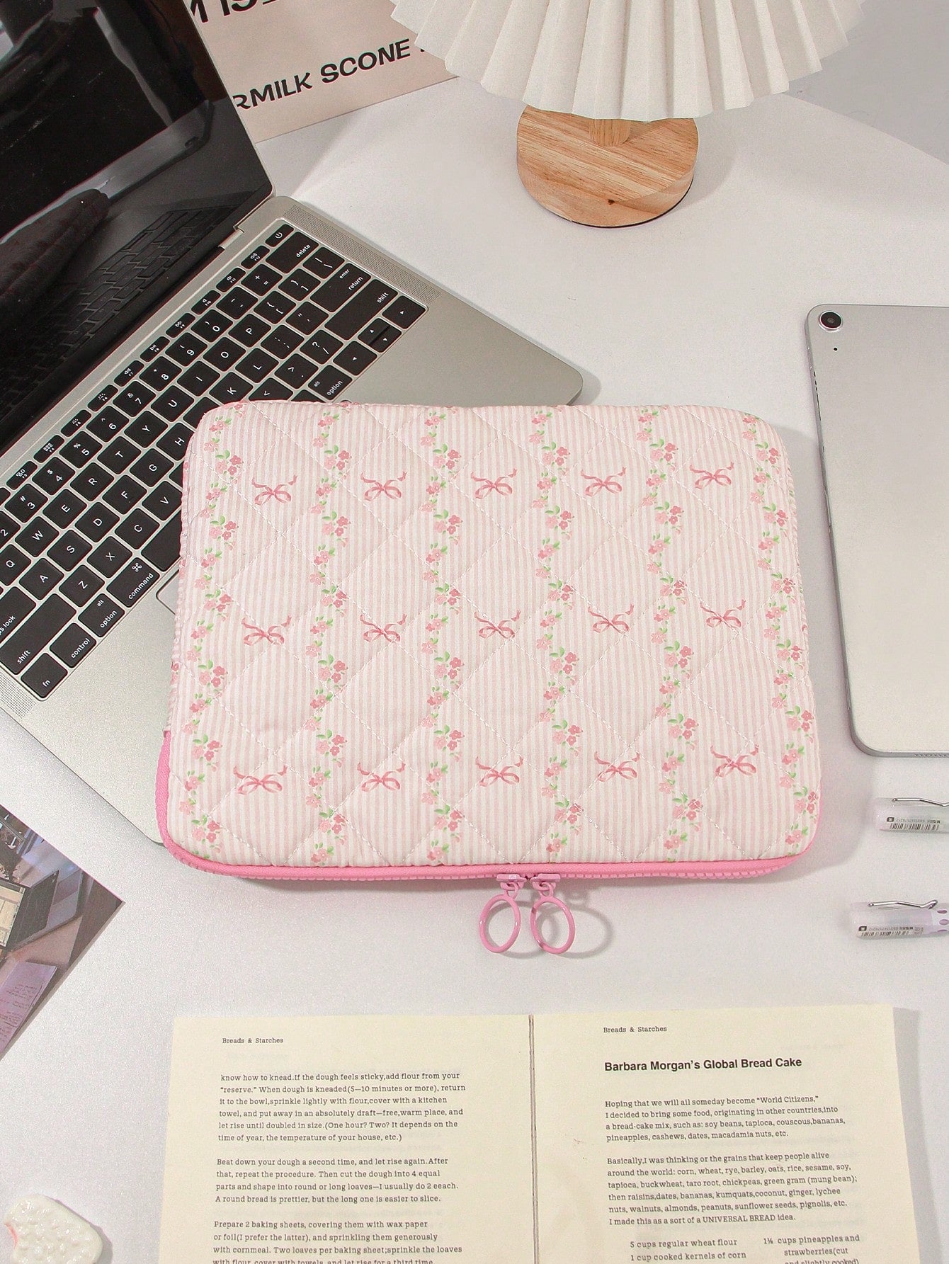 1Pc Floral & Strip Pattern Tablet Bag 11 Inch/13Inch Computer Bag Colourful Cute Protection Case Small Bag File Bag Laptop Sleeve Computer Carrying Case Bag 11 Inch/13Inch Portable Table Cover Bags F