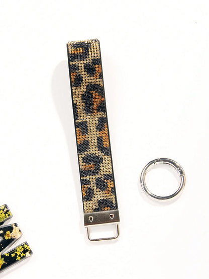 1pc Gold & Diamond Decorated Bling Glitter Wristband With Open Circle Keychain, Suitable For Clutch And Keychain Leopard Print