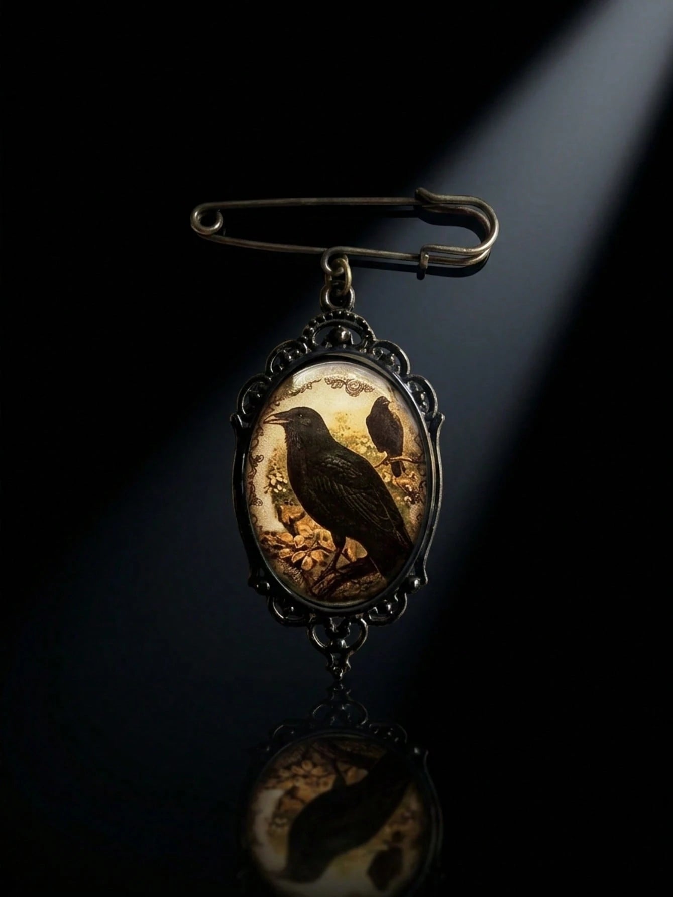 1pc Gothic Dark Style Vintage Fashion Crow Oil Painting Design Lace Brooch, Creative Pin, Collar Button, Suitable For Halloween Party And Gathering