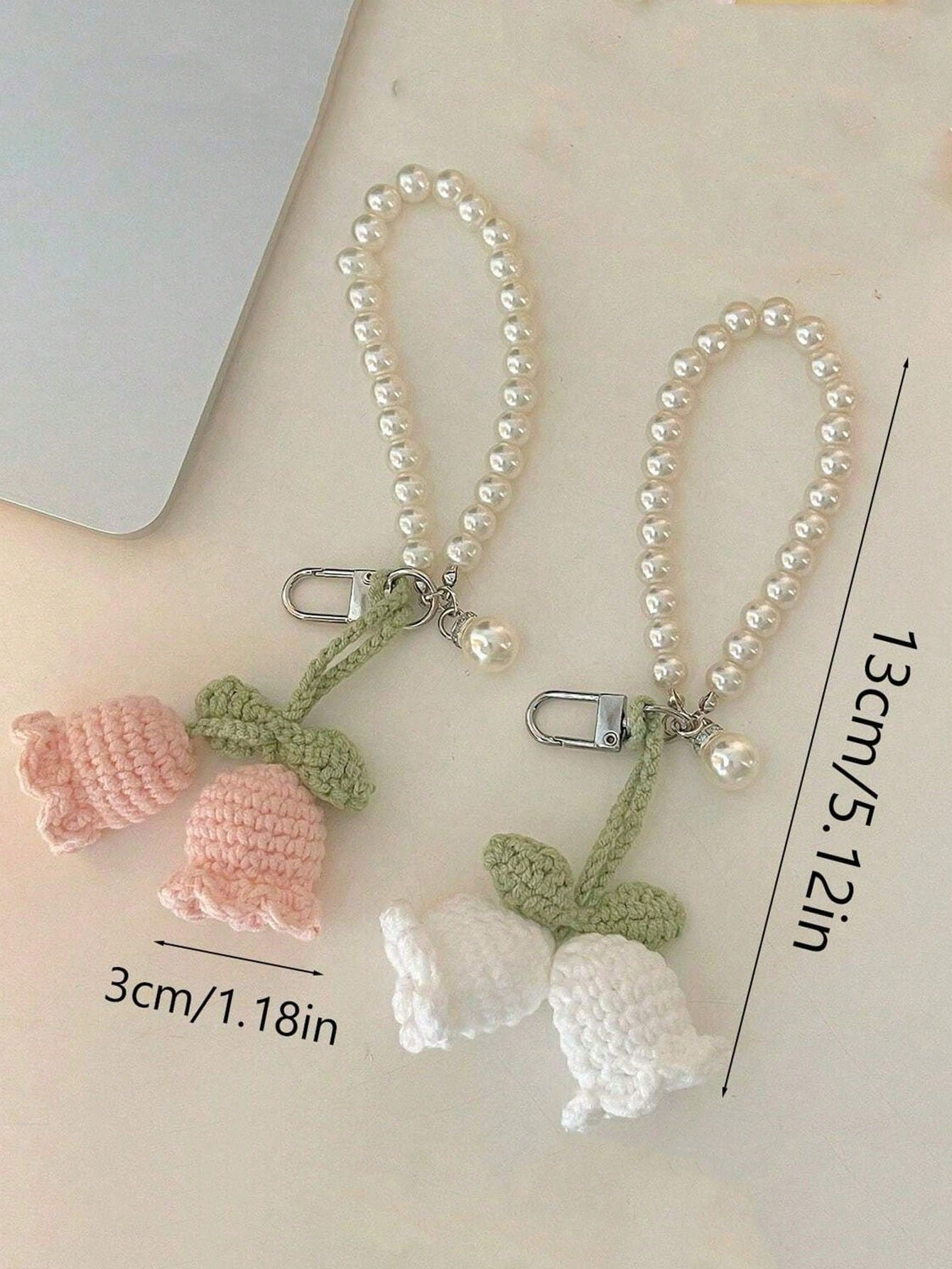1pc Handmade Woven Flower Backpack/Bookbag/Purse Pendant, Handmade Knitted Flower Keychain Bag Charm, Pearl Decorated Bracelet/ Keychain/ Keyring, Crochet Flower Trinket Gifts For Women, Crochet Fl