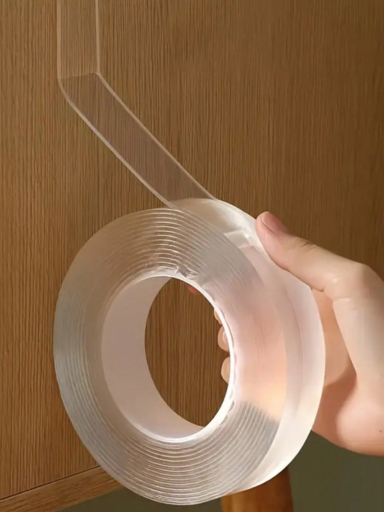 1PC High Viscosity Nano Double Sided Tape, Paste Items Without Traces Without Damaging Walls, With Strong Adhesive, More Solid Than Hooks, Washable Double Sided Tape, Reusable Waterproof Double Sided