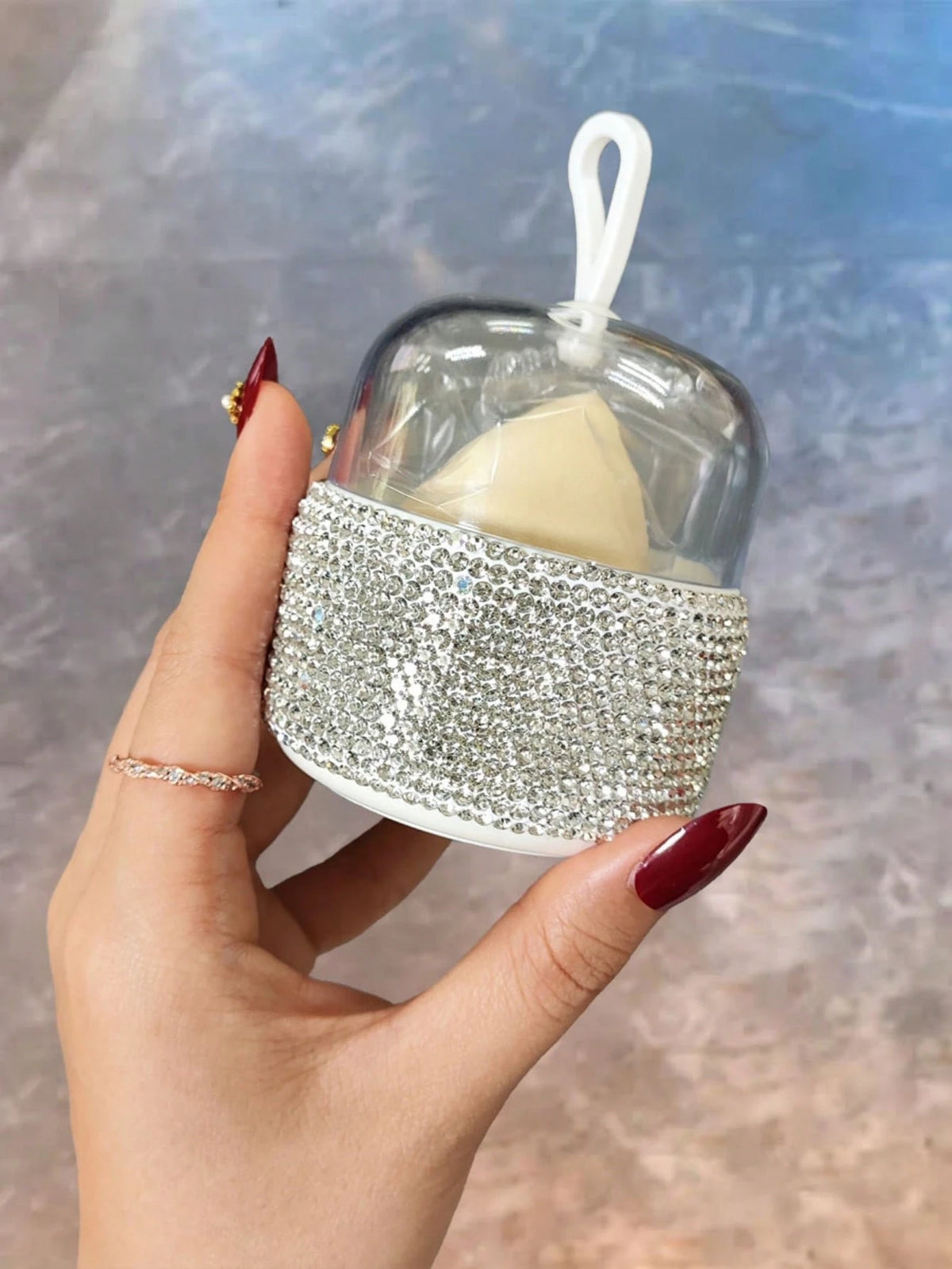 1pc Highly Attractive Glitter Artificial Rhinestone Makeup Sponge Storage Box, Dust-Proof Foundation Powder Puff Storage Box, Travel Portable Makeup Egg Storage Box, Creative Makeup Gift, Random Puff