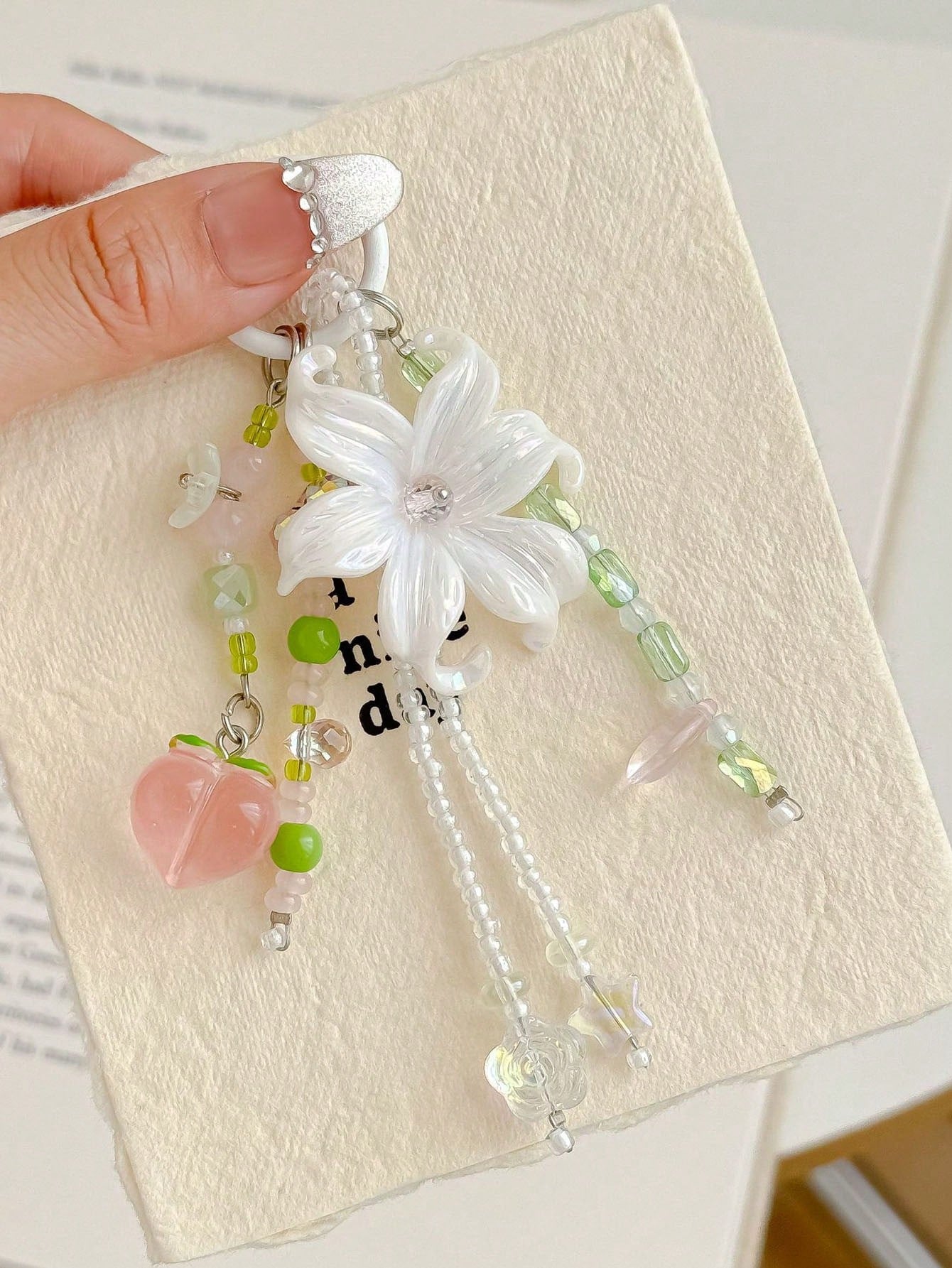 1pc INS Fairy Style Iris Flower Bag Charm, Peach Beaded Keychain, Cute Tassel Phone Lanyard, Aesthetic Wallet Pendant