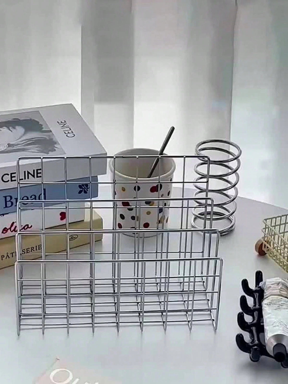 1pc Modern Minimalist Metal Book Shelf With 3 Storage Baskets, Nordic Style Rectangular Magazine & Newspaper Organizer Box For Home Office Decor,For Back To School
