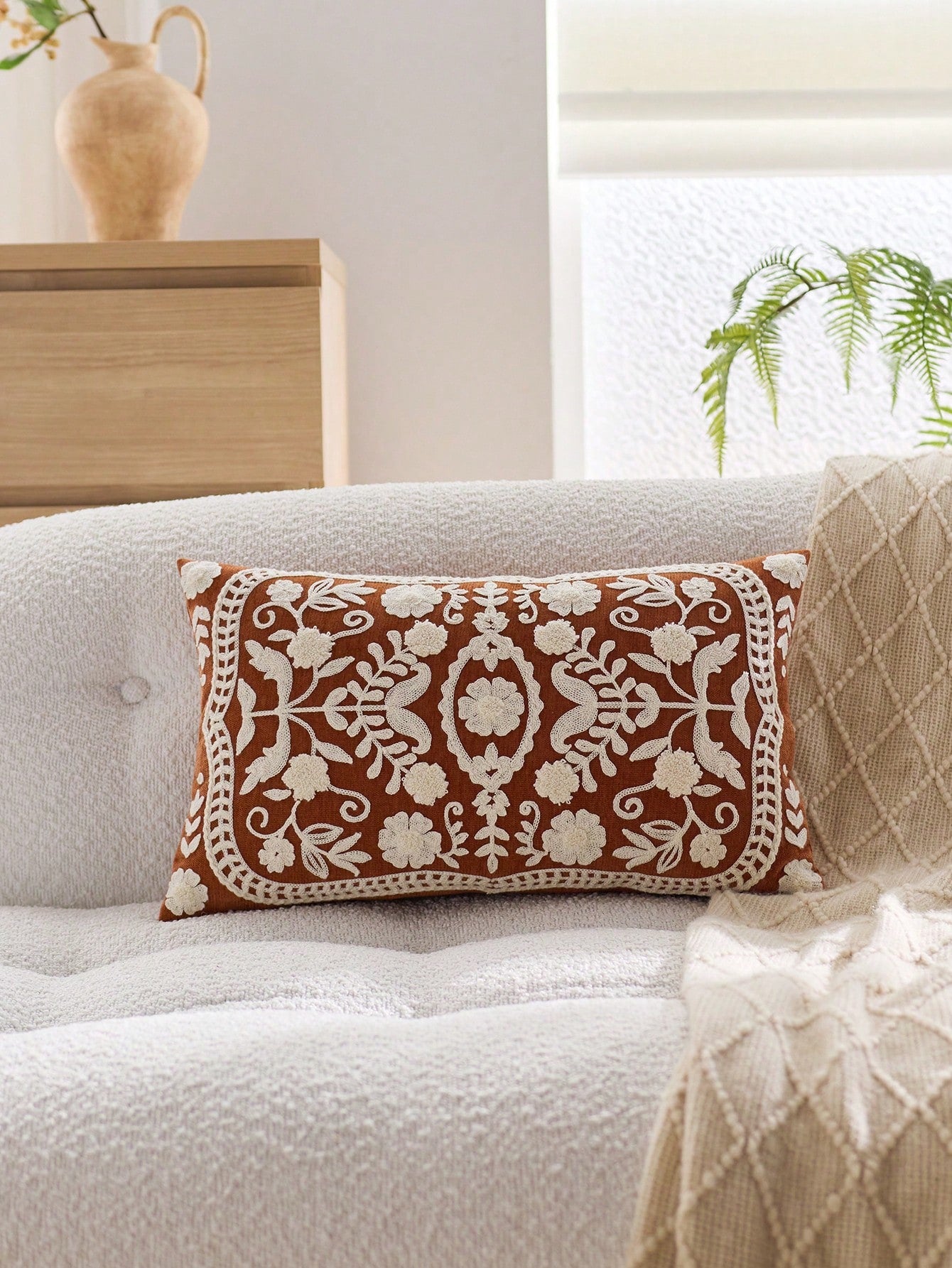1pc Orange Swirly Floral/Leaf Embroidered Decorative Pillow Cover, Suitable For Indoor Decoration, Applicable For All Seasons, Without Insert