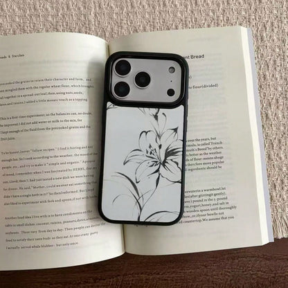1pc Polar Night Blooming Lily Phone Case Compatible With IPhone 17 Pro Max, 16, 13, 12, 14, Black Edge, Minimalist