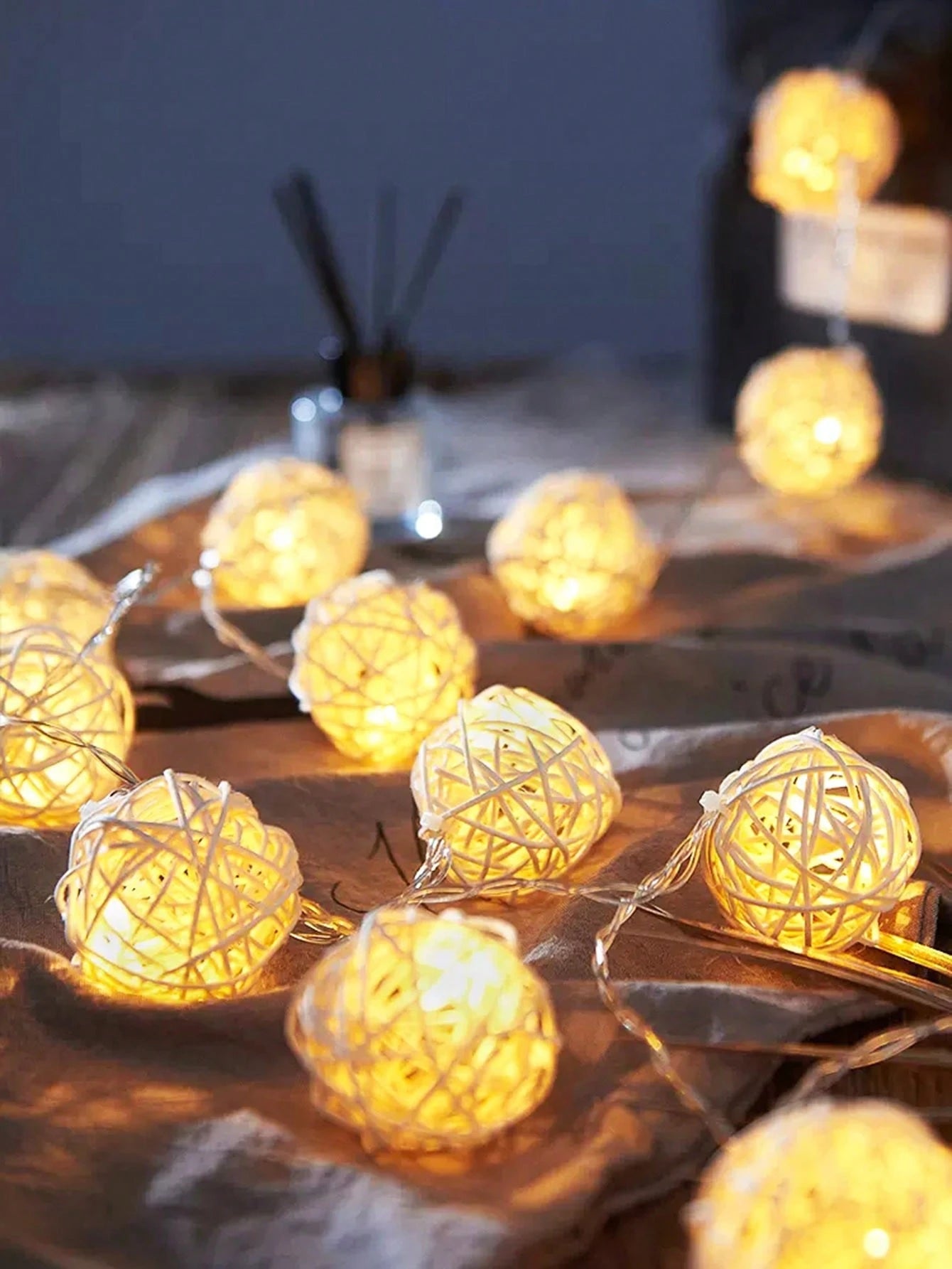 1pc Rattan Ball LED Desktop Decorative Light String, Indoor Festival Wedding Party Wall Hanging Decorative Light, Spherical LED Fairy Light