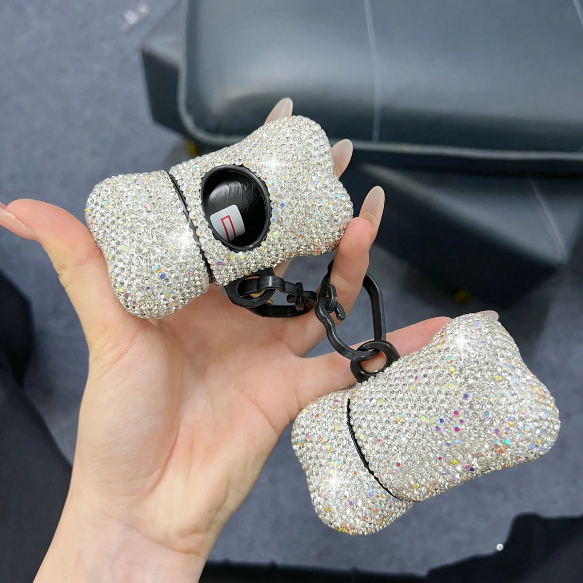 1pc Shiny Rhinestone Dog Poop Bag Storage Box, Dog Bone Shaped, Cat & Dog Supplies, Dog Poop Bag Dispenser, Pet Supplies Trash Bag Dispenser, Outdoor Dog Walking Accessories, Gift For Dogs, Puppies, C