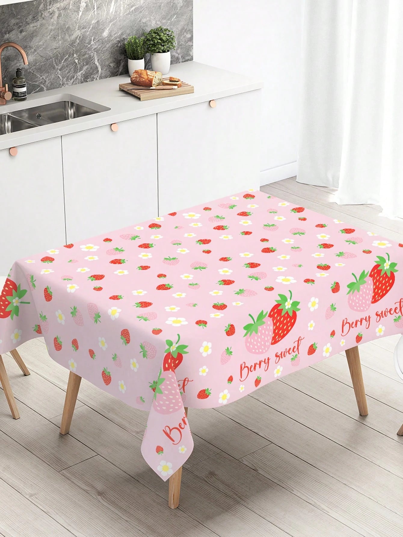 1pc Strawberry Baby Shower Party Tablecloth,Berry Sweet Theme Birthday Party Table Decor,Gender Reveal Decor,Disposable PE Table Cover,Baby Shower Party Supplies,1st Birthday Party Decor,Baby Shower P