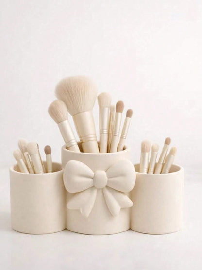 1pc Sweet Bow Single Compartment Makeup Brush Holder, Cream Style Desktop Cosmetic Storage Box, Pen Holder, Easy Access, High Aesthetic Decorative