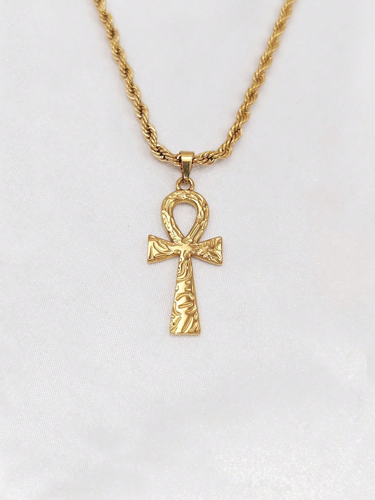 1pc Textured Ankh Cross Pendant Necklace, Unisex, 18k Gold Stainless Steel Material, Vintage Egyptian Cross Necklace, Minimalist Jewelry