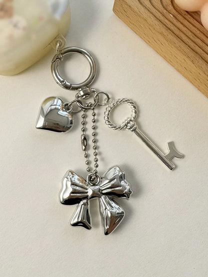 1pc Unisex Unique Design Metal Style Keychain Silver Heart Bear Keyring Gift For Friends Couples Bag Charm Purse Charm Y2K