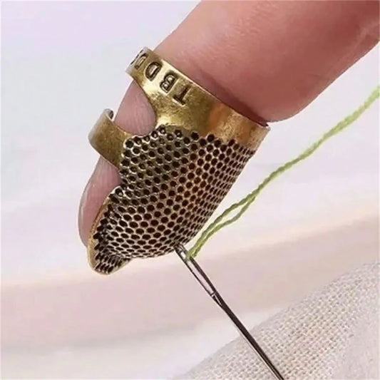 1pc Vintage Metal Thimble, Adjustable Finger Protector For Needlework, Hand Sewing, Cross Stitch, DIY Sewing Tool